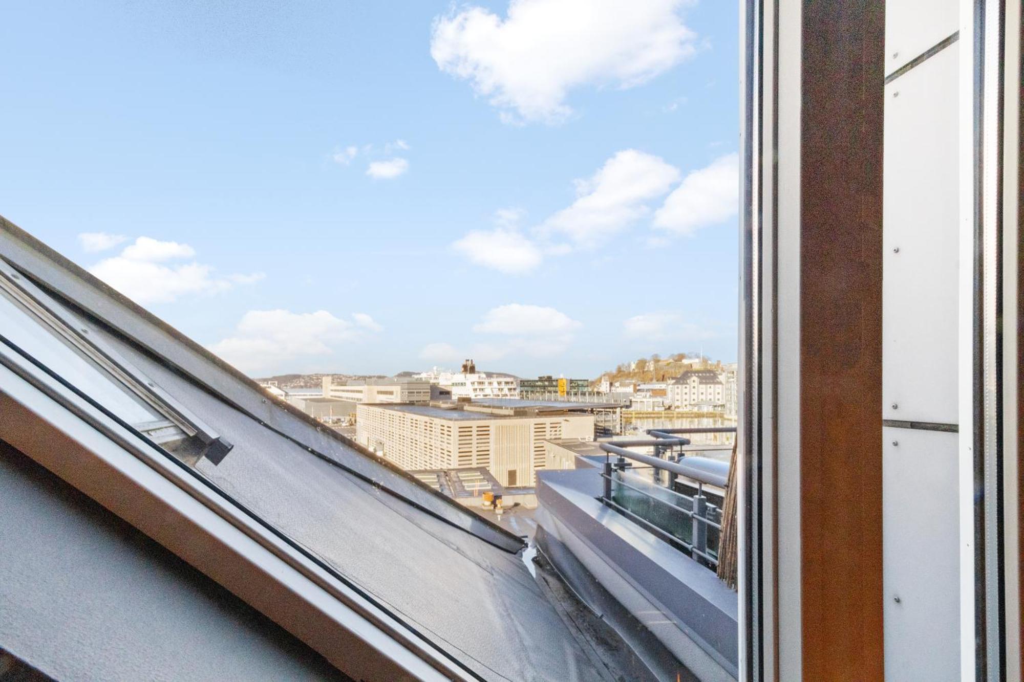 Penthouse Apartment In Берген Екстериор снимка